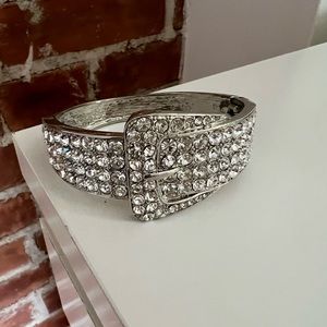 Rhinestone buckle bracelet